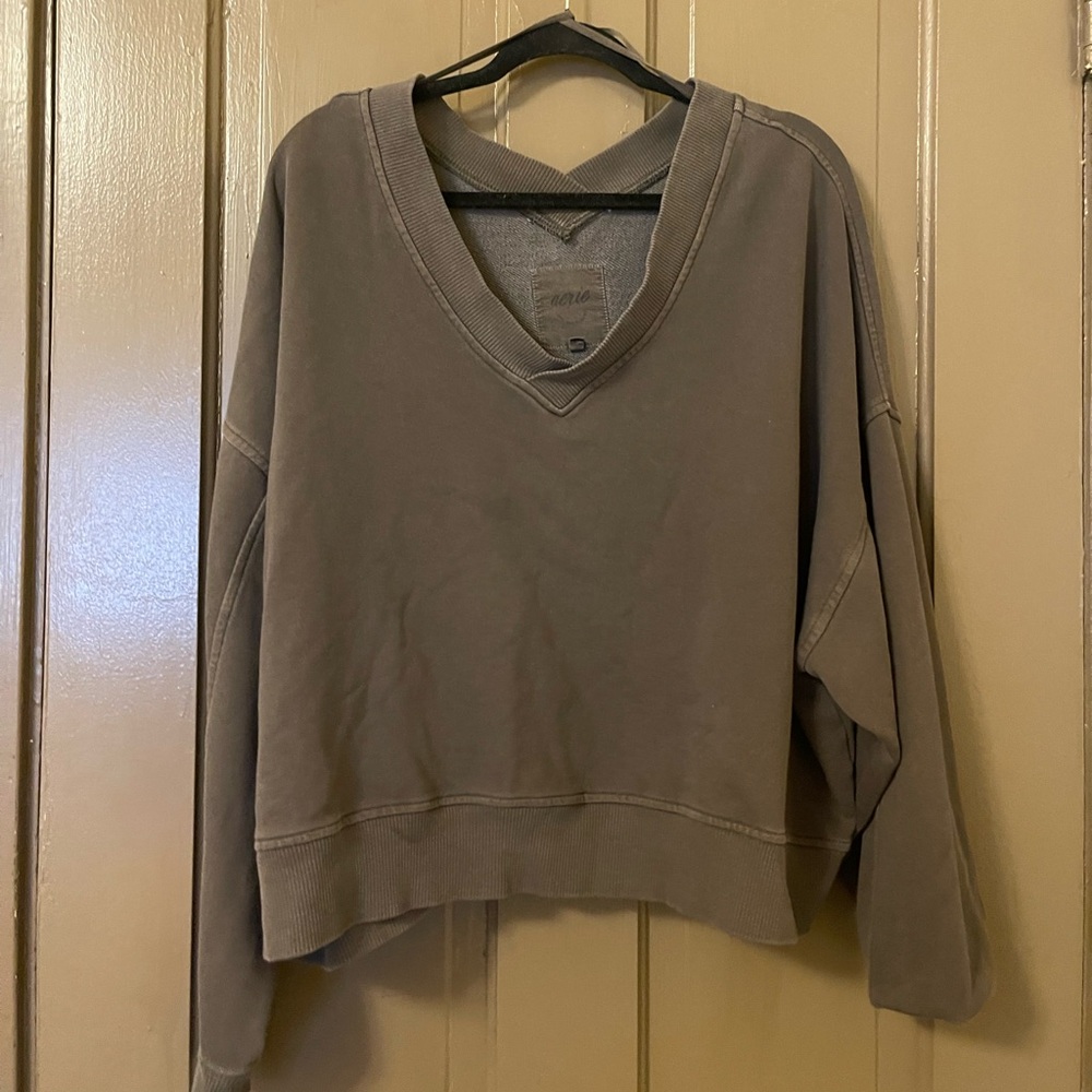 Aerie V Neck Top - Green/Charcoal